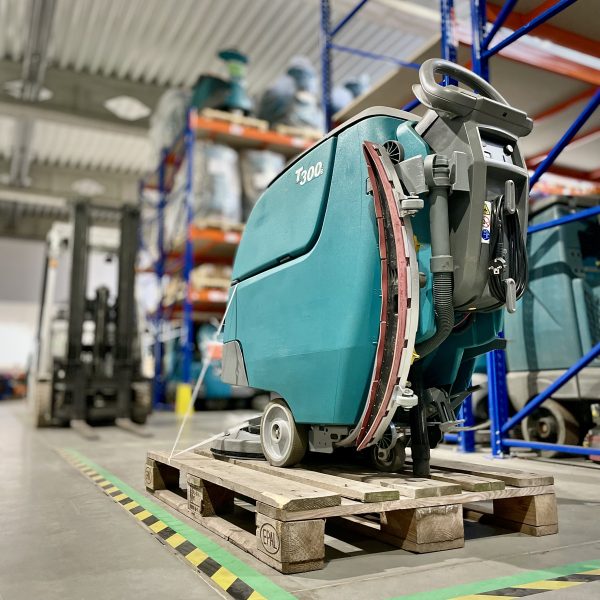 T300 50CM DISC SCRUBBER DRYER
