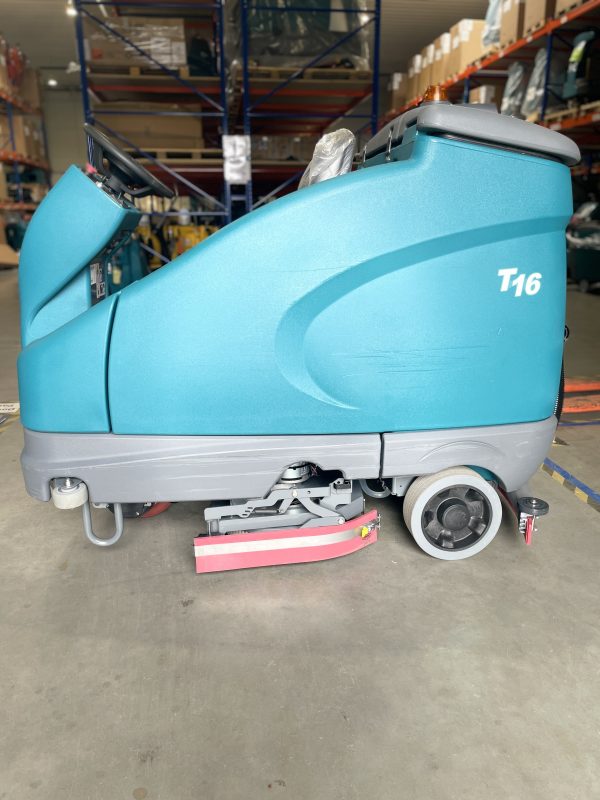 T16 DISC SCRUBBER-DRYER