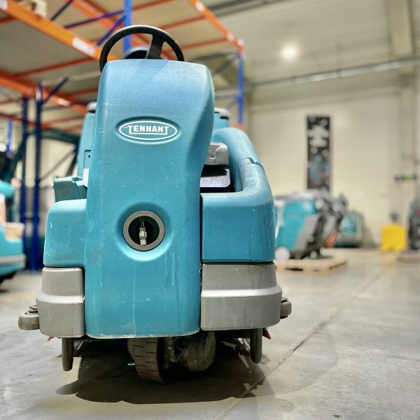 T16 DISC SCRUBBER-DRYER
