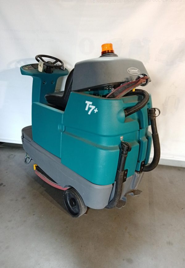 T7 SCRUBBER-DRYER 65CM DISC