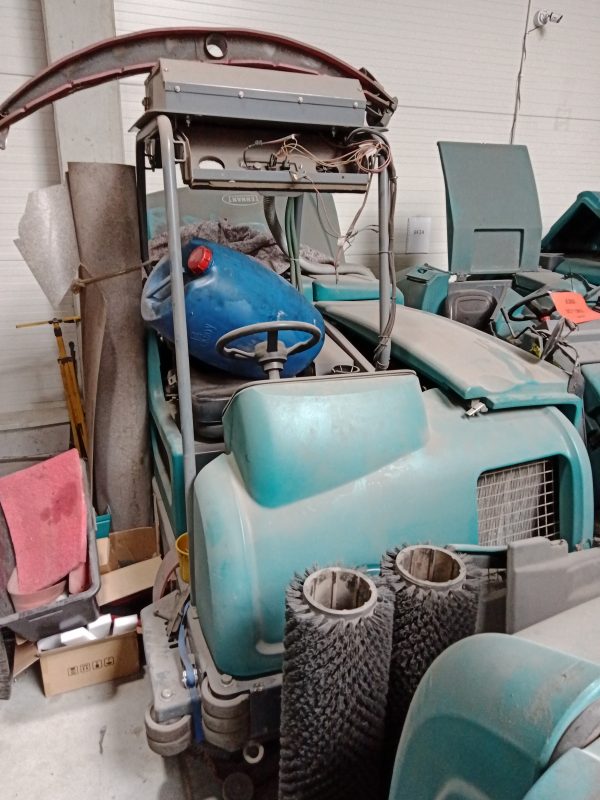 M30 LPG SCRUBBER-SWEEPER