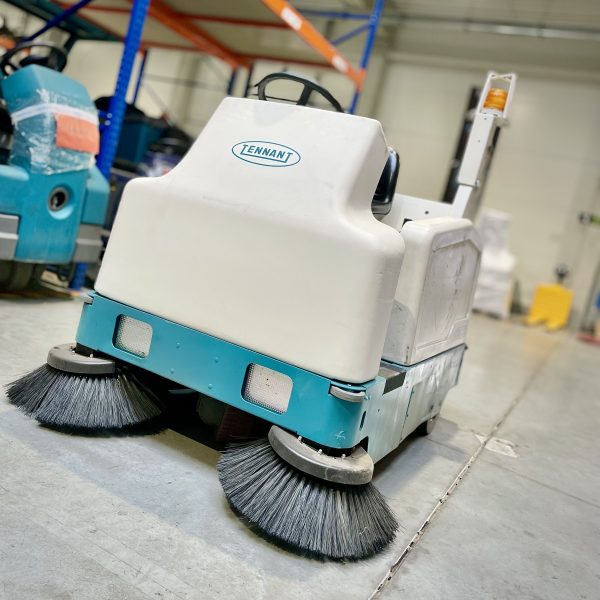 6200 ELECTRIC SWEEPER