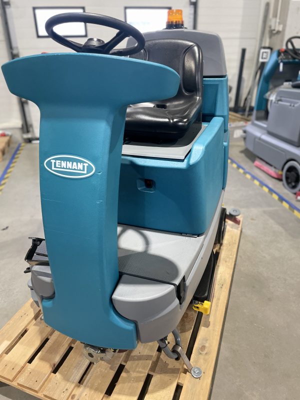 T7 SCRUBBER DRYER 80CM DISC