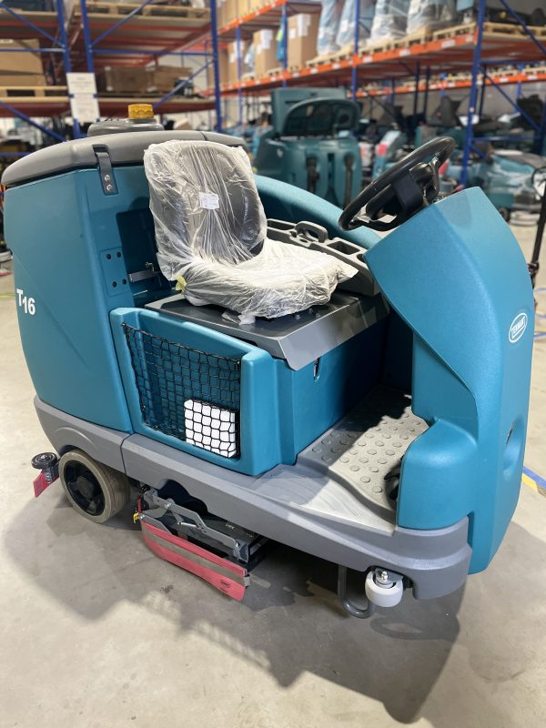 T16 DISC SCRUBBER-DRYER
