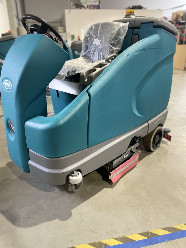 T16 DISC SCRUBBER-DRYER