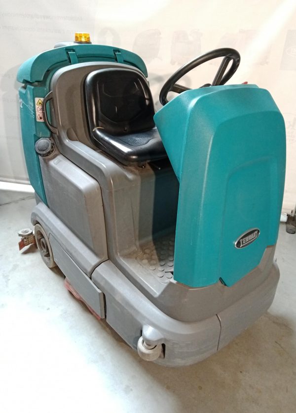 T12 SCRUBBER-DRYER 80 CM DISC