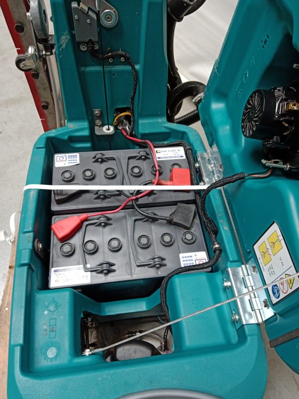 T2 SCRUBBER-DRYER 43 CM DISC