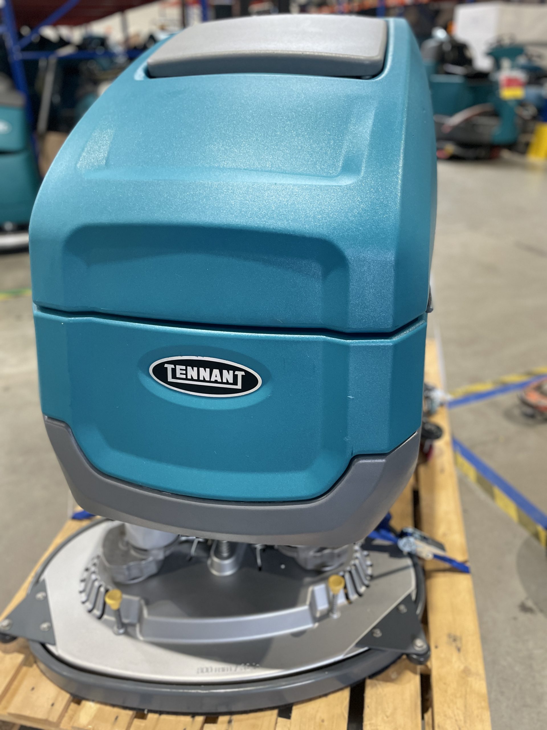 T600 SCRUBBER-DRYER 800CM DUAL T600 SCRUBBER-DRYER 800CM DUAL