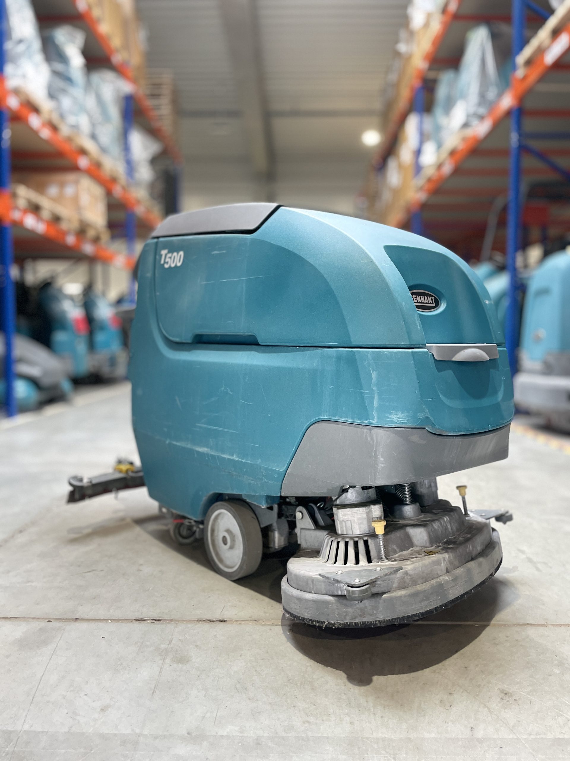 T500 SCRUBBER-DRYER 70CM DISC T500 SCRUBBER-DRYER 70CM DISC