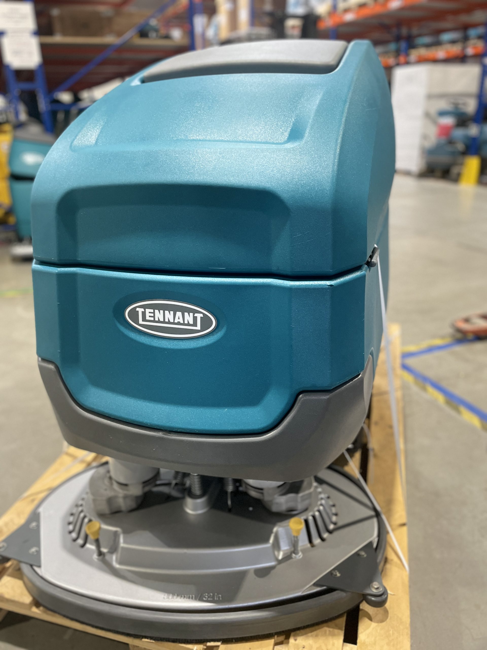 T600 SCRUBBER-DRYER 800CM DUAL T600 SCRUBBER-DRYER 800CM DUAL