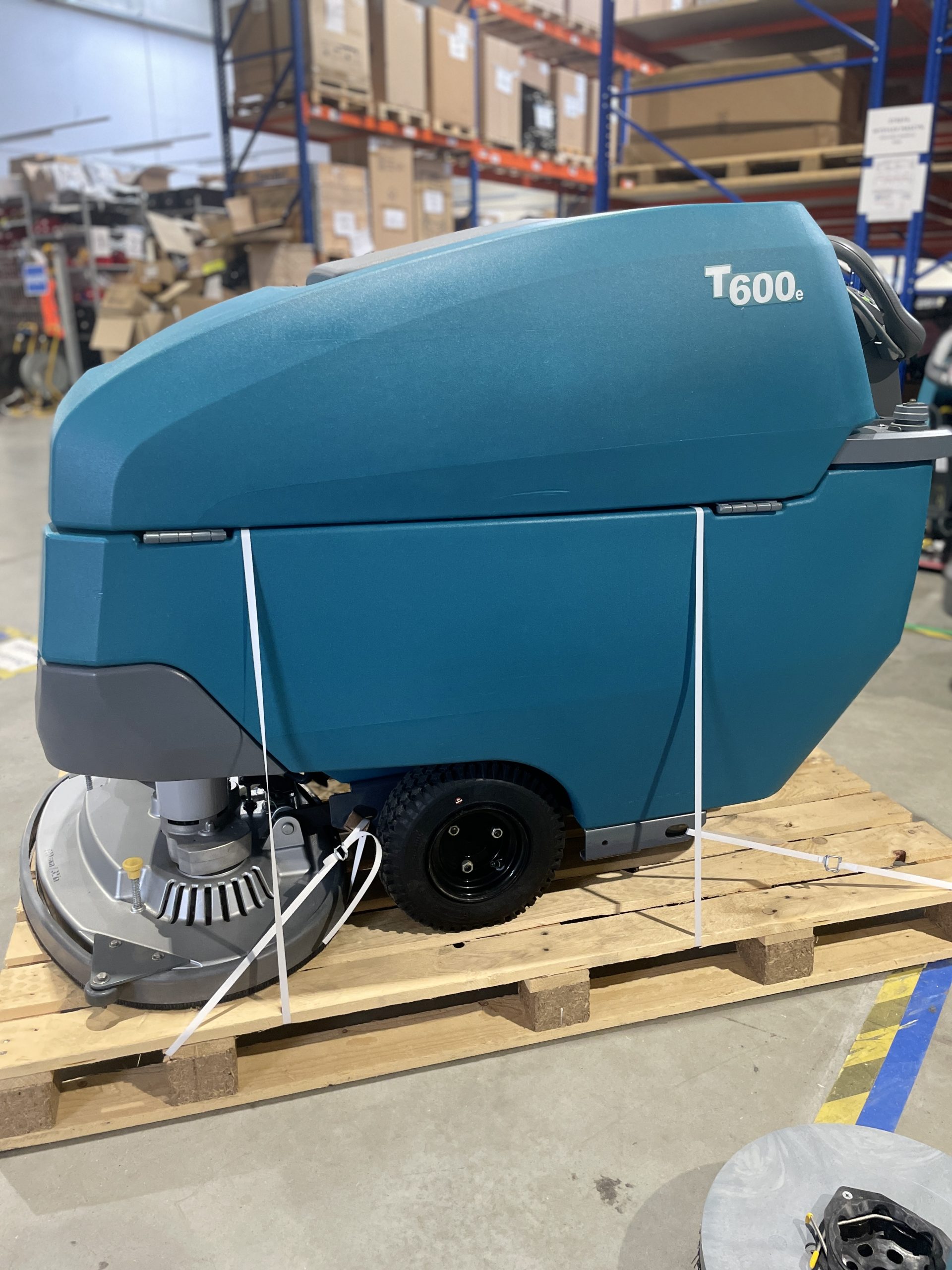 T600 SCRUBBER-DRYER 800CM DUAL - Tenrent polska T600 SCRUBBER-DRYER 800CM DUAL