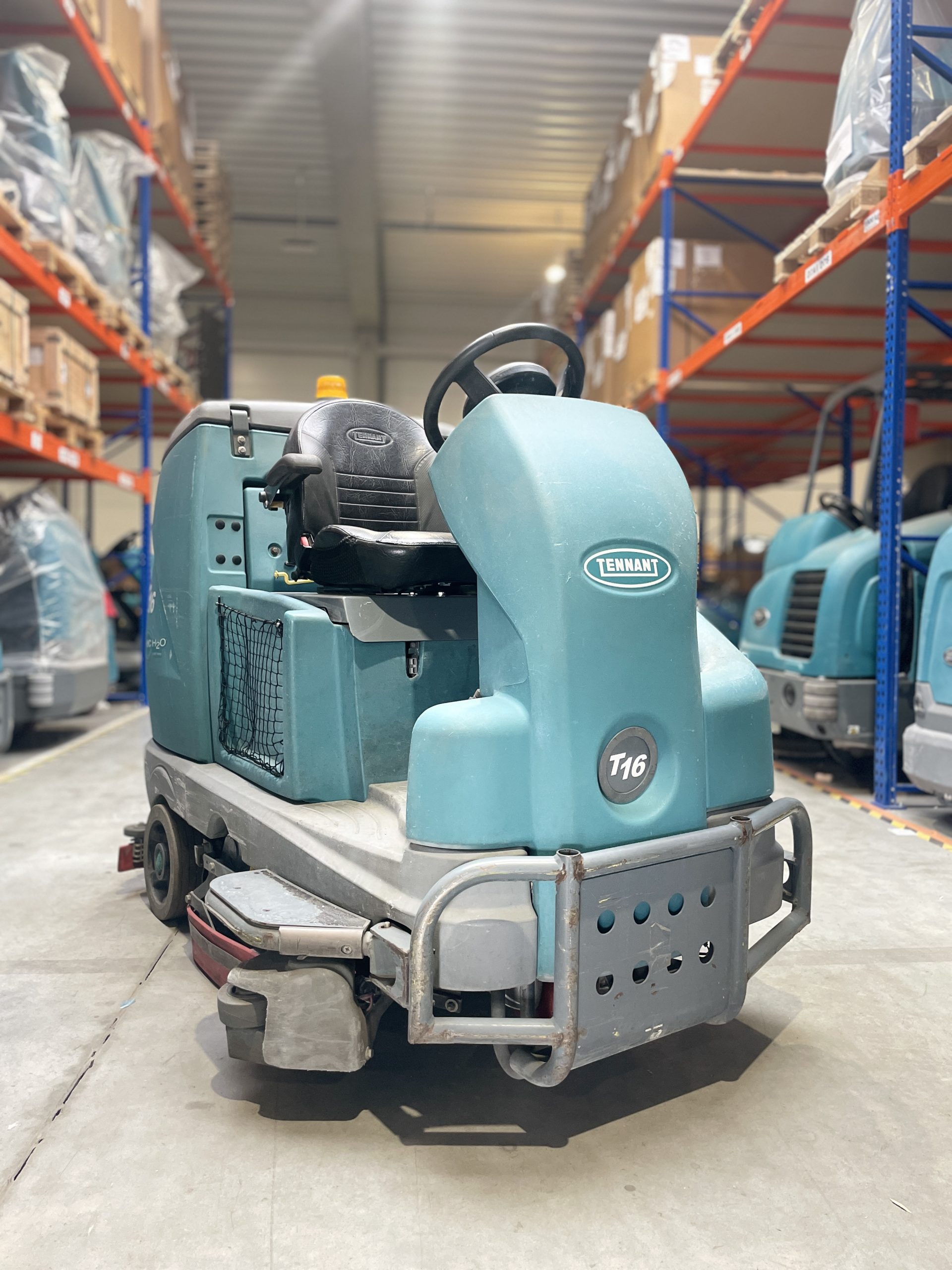 T16 CYL SCRUBBER-DRYER - Tenrent polska T16 CYL SCRUBBER-DRYER