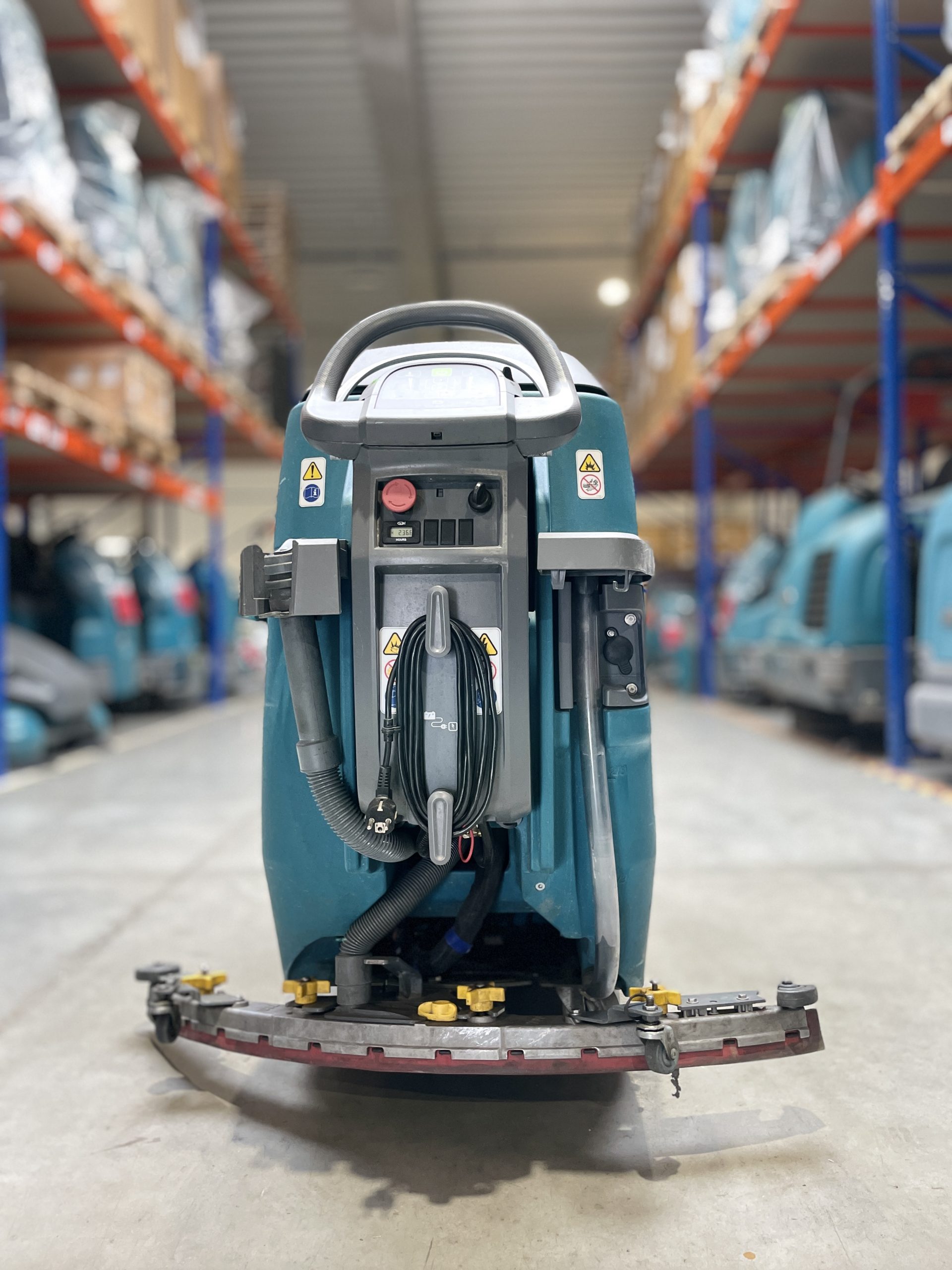T500 SCRUBBER-DRYER 70CM DISC - Tenrent polska T500 SCRUBBER-DRYER 70CM DISC