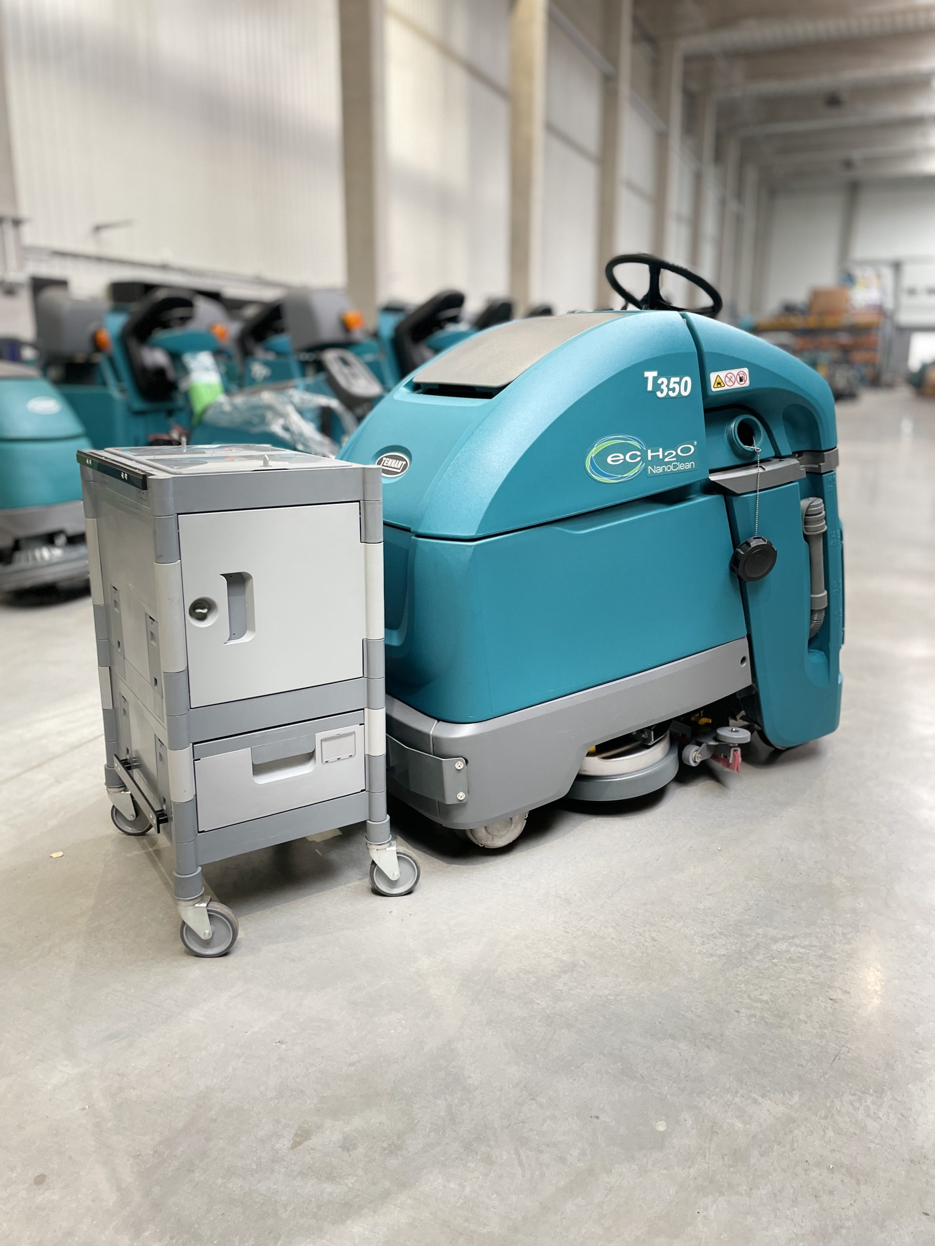 T350 SCRUBBER-DRYER 50CM DISC - Tenrent polska T350 SCRUBBER-DRYER 50CM DISC