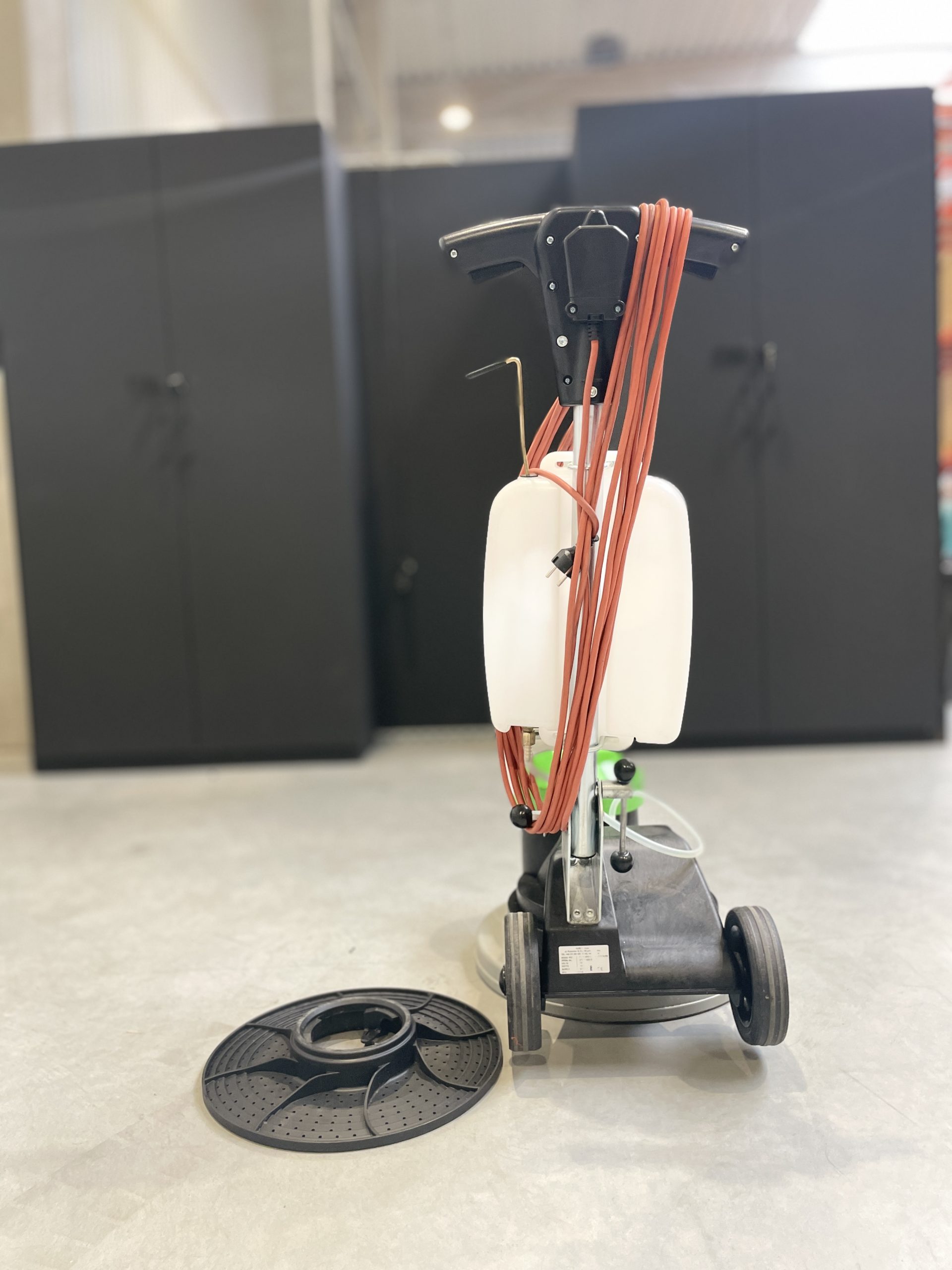 IPC ORBIS ECO MANUAL SWEEPER - Tenrent polska IPC ORBIS ECO MANUAL SWEEPER
