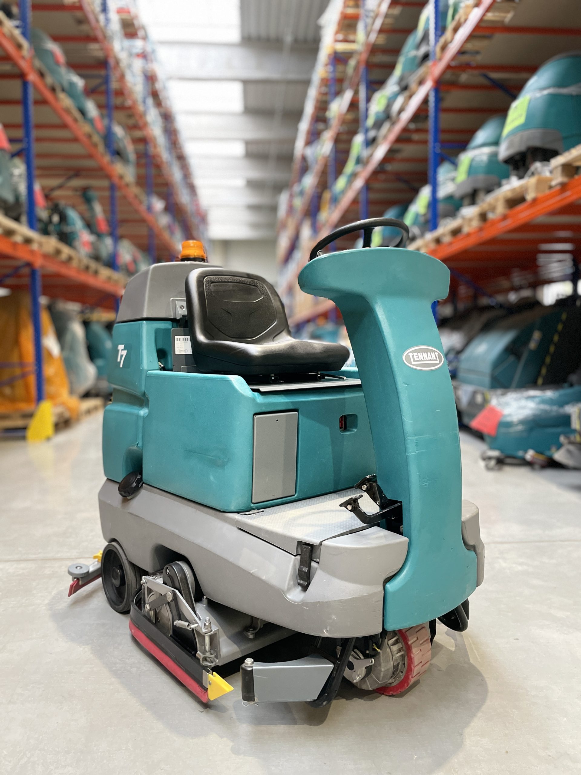 T7 SCRUBBER-DRYER 80CM CYL T7 SCRUBBER-DRYER 80CM CYL