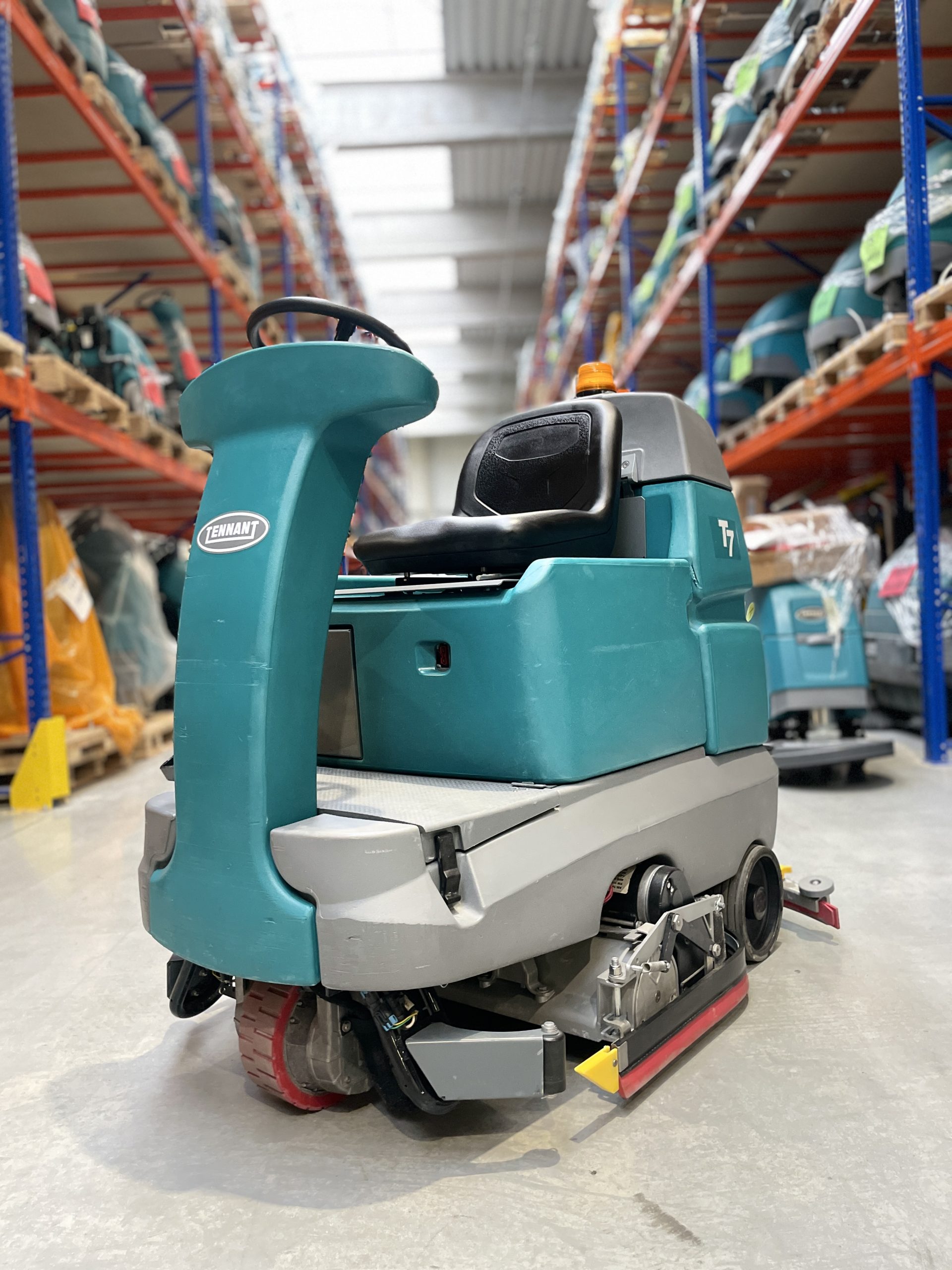 T7 SCRUBBER-DRYER 80CM CYL - Tenrent polska T7 SCRUBBER-DRYER 80CM CYL