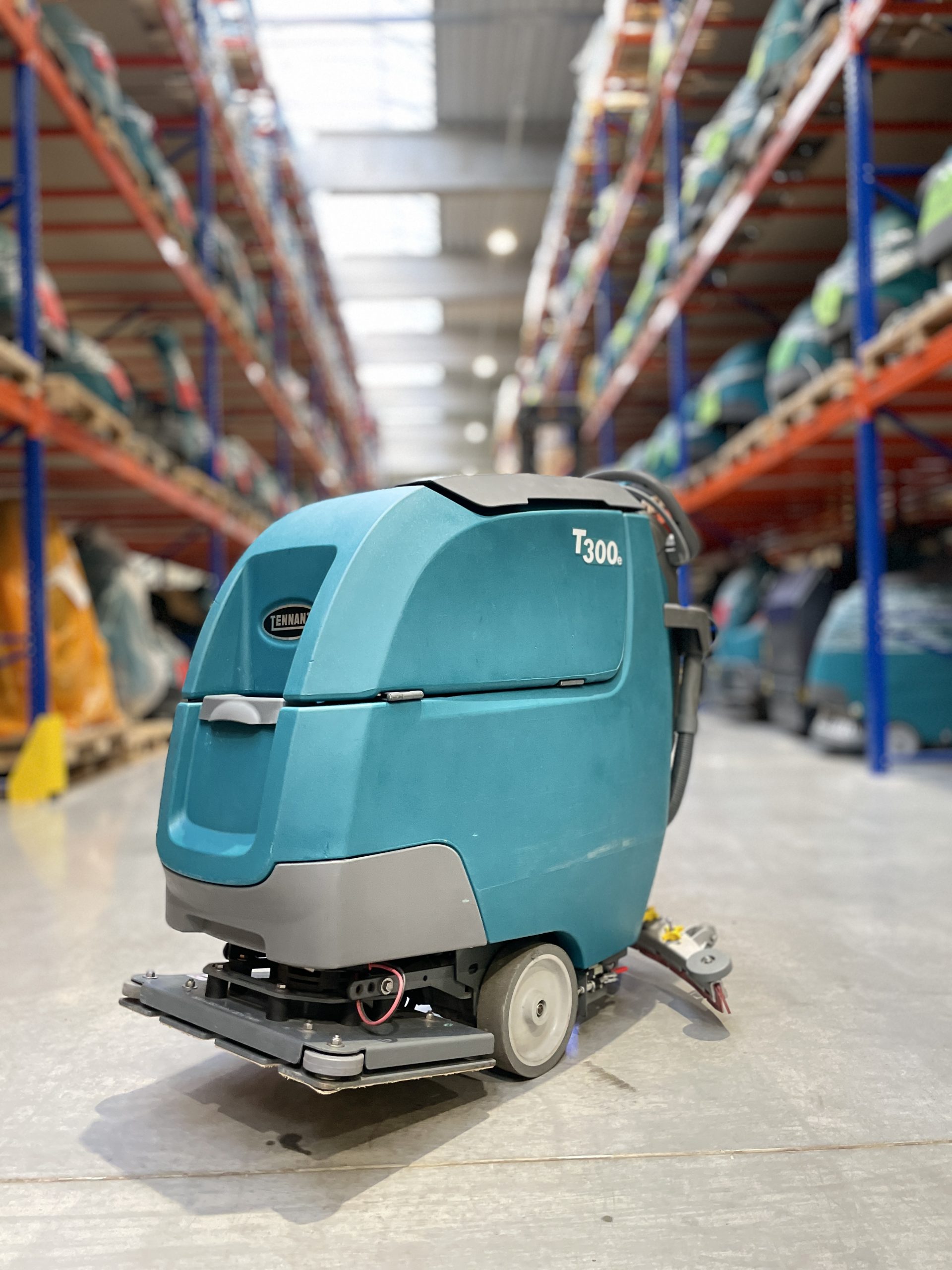 T300 50CM ORBITAL SCRUBBER DRYER T300 50CM ORBITAL SCRUBBER DRYER