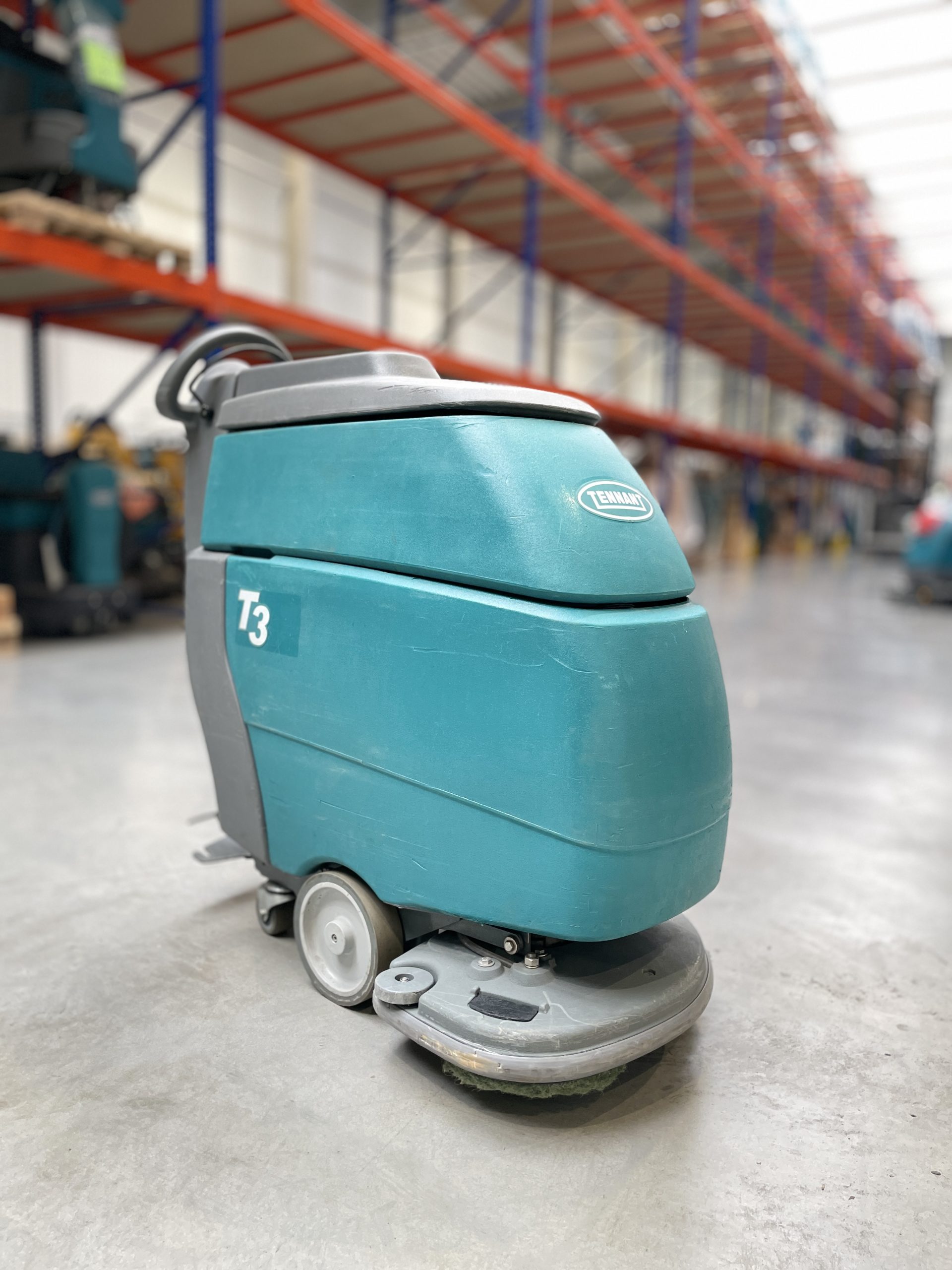 T3 SCRUBBER-DRYER 50CM DUAL DISC T3 SCRUBBER-DRYER 50CM DUAL DISC