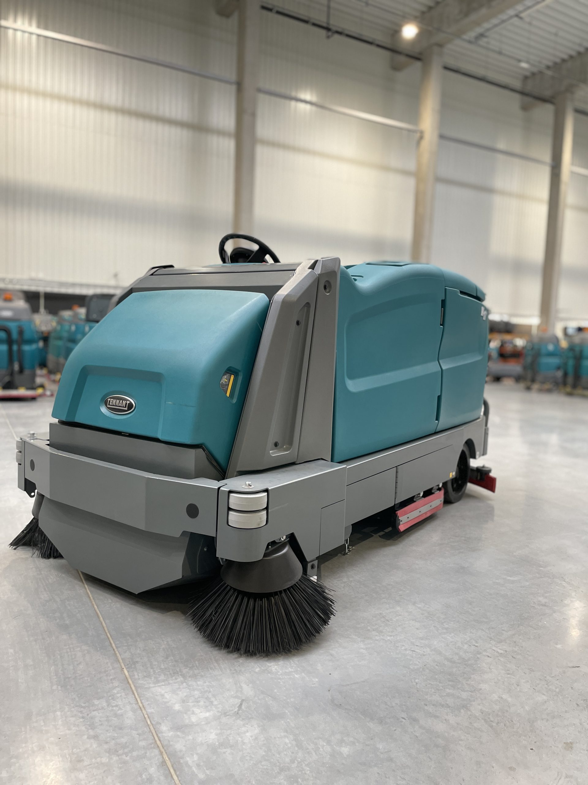 M17 DISC 1000 SWEEPER-SCRUBBER - Tenrent polska M17 DISC 1000 SWEEPER-SCRUBBER