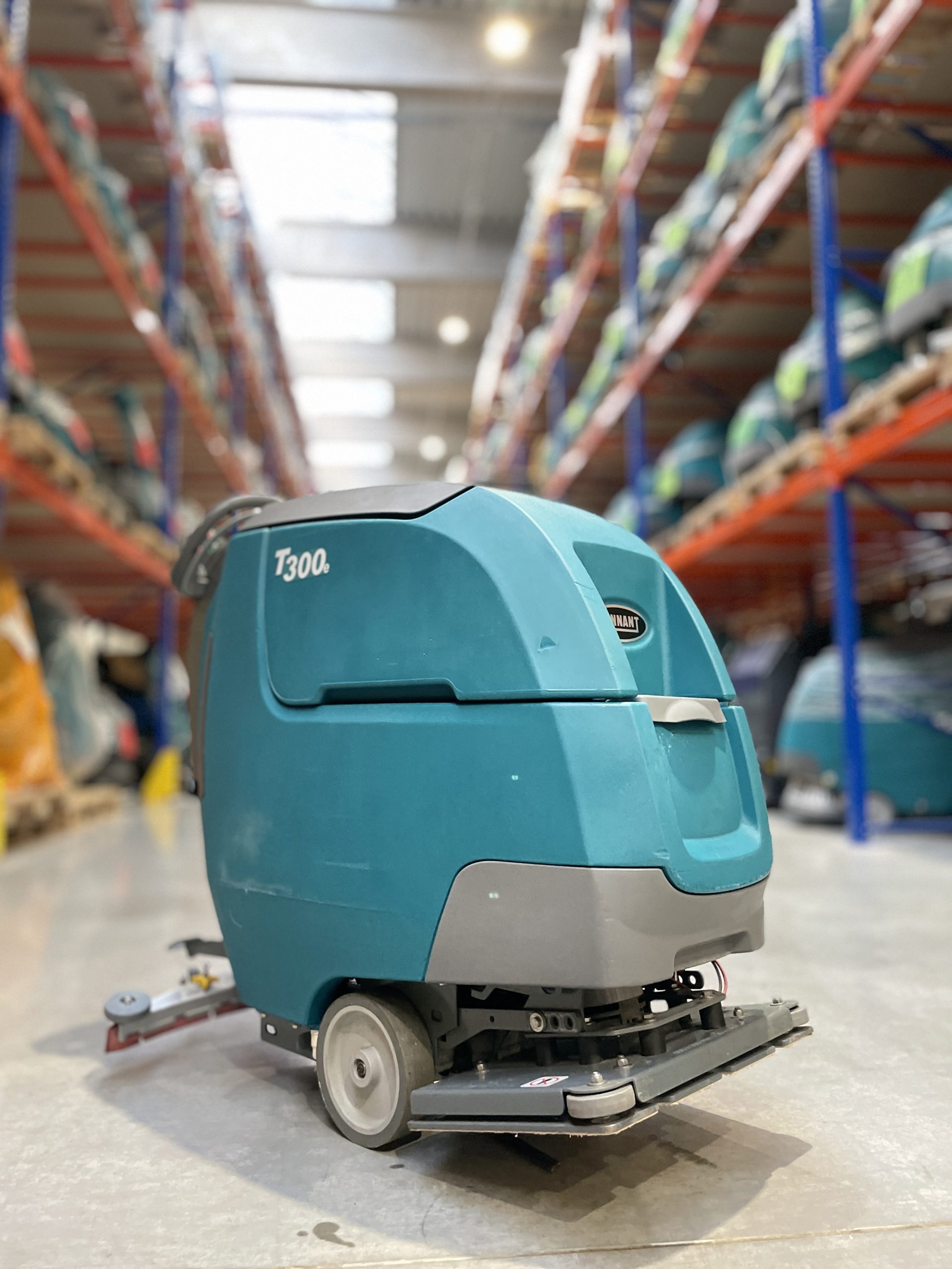 T300 50CM ORBITAL SCRUBBER DRYER - Tenrent polska T300 50CM ORBITAL SCRUBBER DRYER